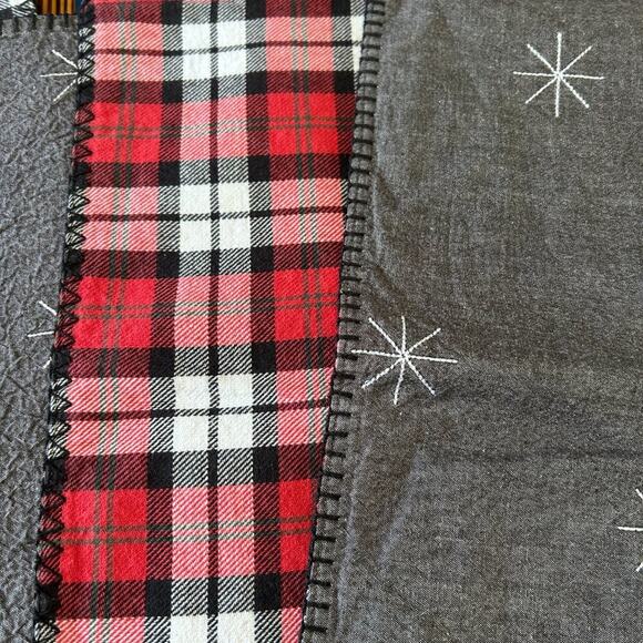 Christmas - Double Sided Placemats - Set of 4 - Picture 2 of 2